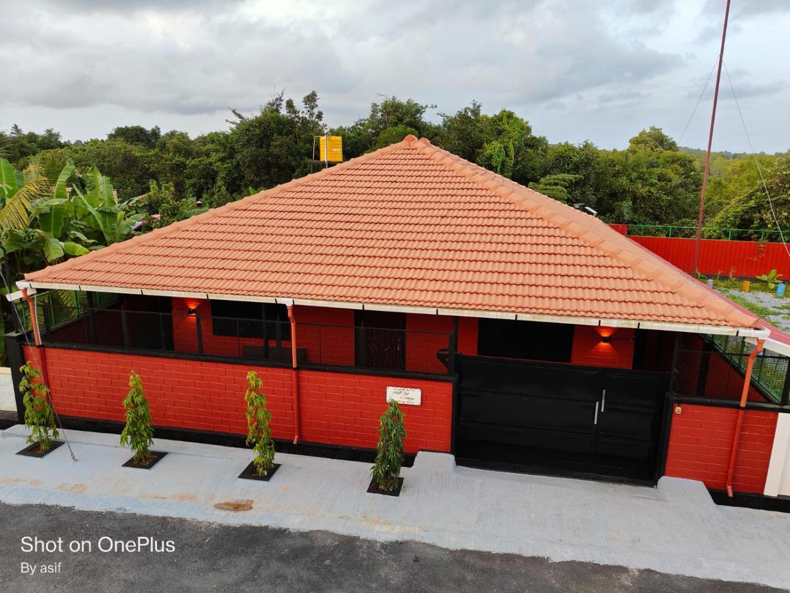 Udupi Homestay - Cottage House - Dendoorkatte エクステリア 写真