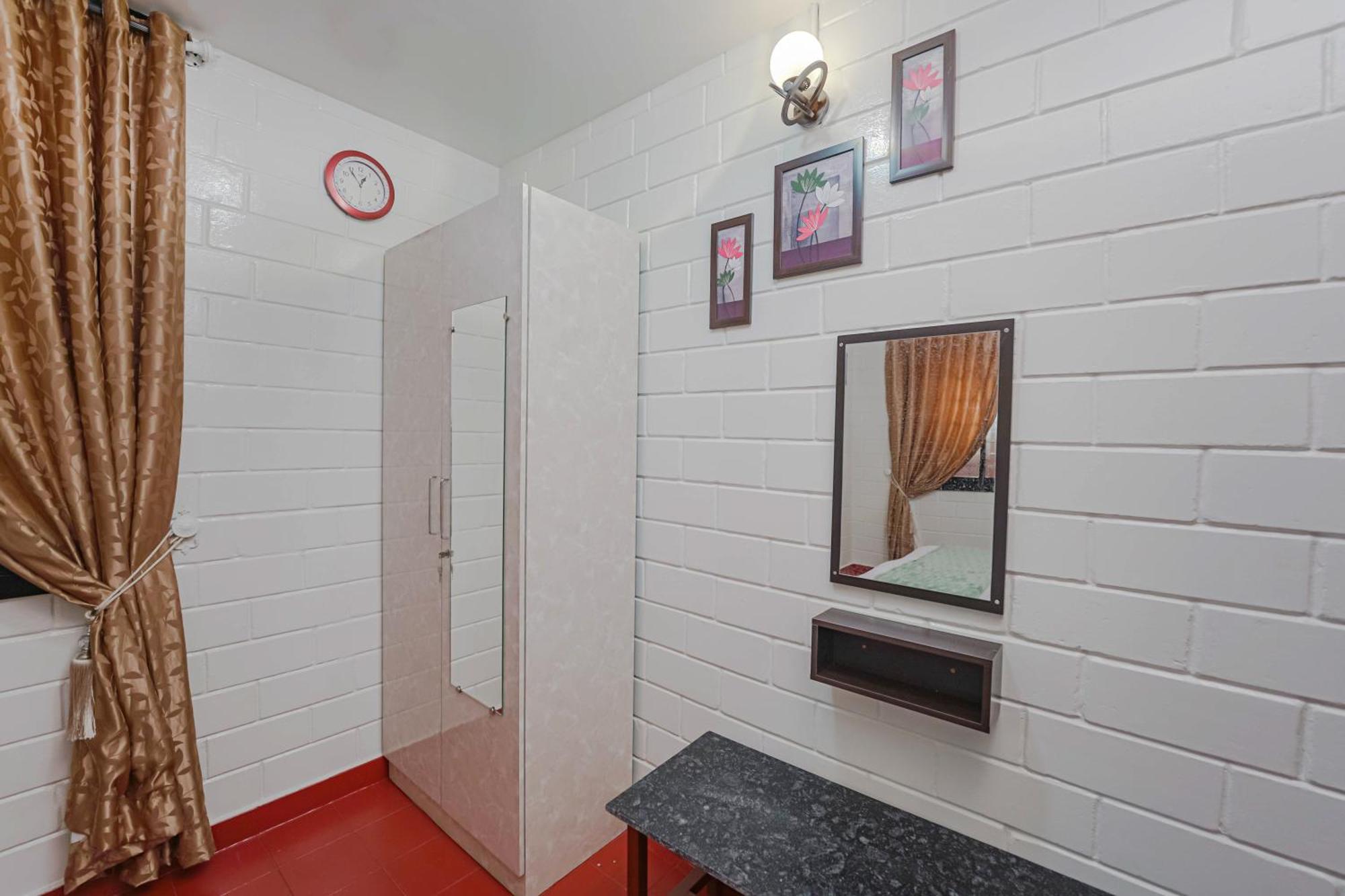 Udupi Homestay - Cottage House - Dendoorkatte エクステリア 写真